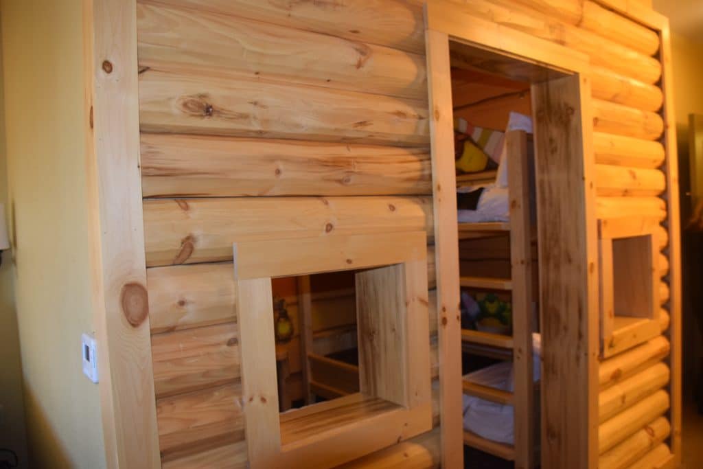 log cabin room - Great Wolf Lodge Spooktacular