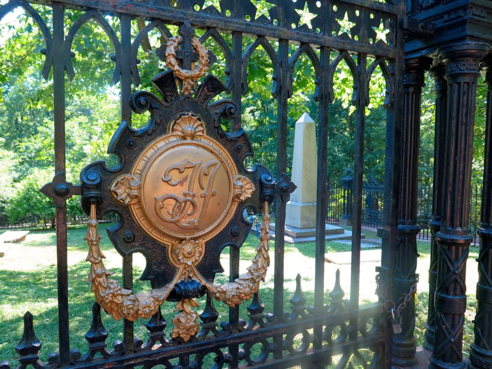 The gate to the graveyard at Monticello  - Photo by Samantha Davis-Friedman - Visiting 3 Presidential Houses with Kids