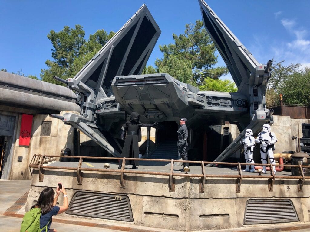 Black Spire Outpost - Star Wars' Galaxy's Edge