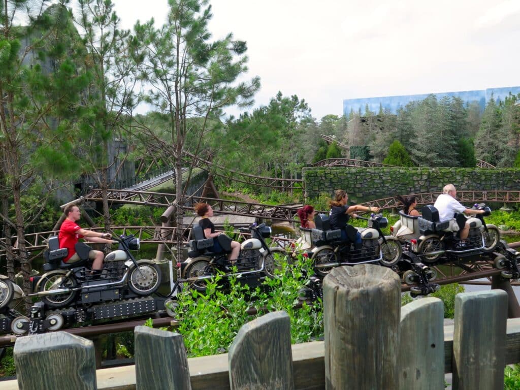 Hagrid's Magical Creatures Motorbike Adventure ride at Universal - Attraction Review: Hagrid’s Magical Creatures Motorbike Adventure