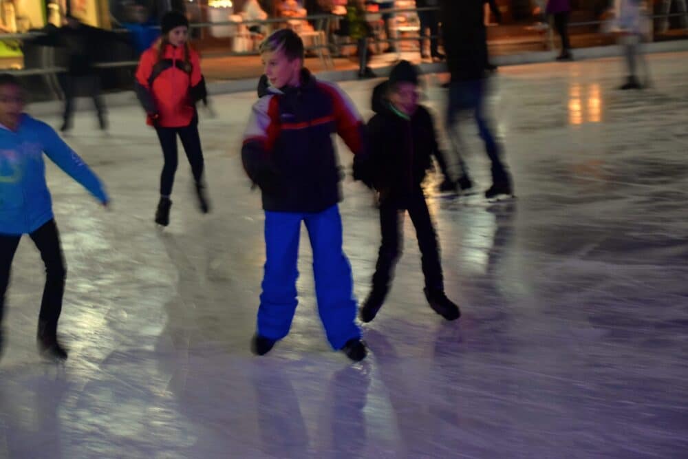 kids ice-skating - Fun with Kids in Vail Colorado