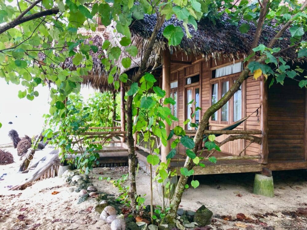 Hidden Bay Resort Mentawais Bungalow - Surfing Indonesia - The Best Family Surf Trip