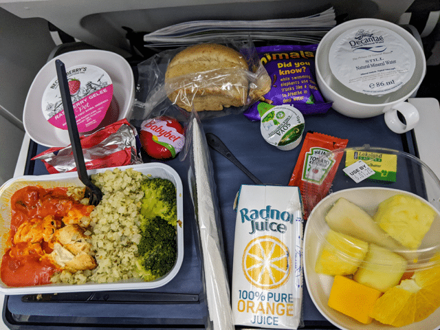 Tips to handle fear of flying with your kids