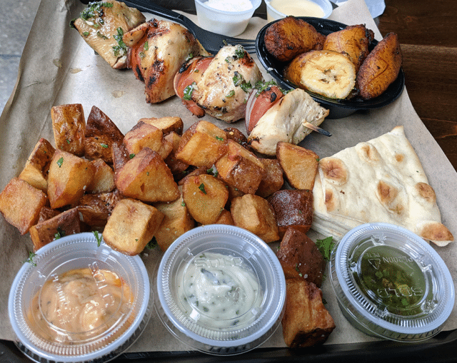 fun places to eat with kids in Nashville