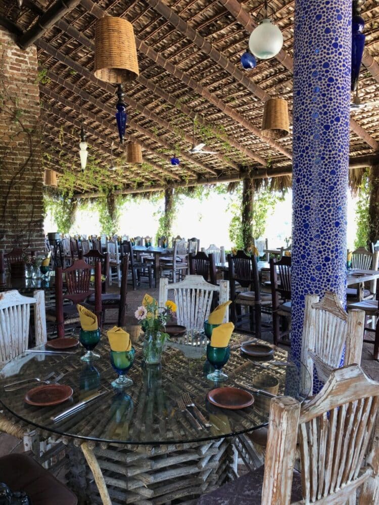 El Tamarindo Restaurant - things to do in cabo san lucas with kids