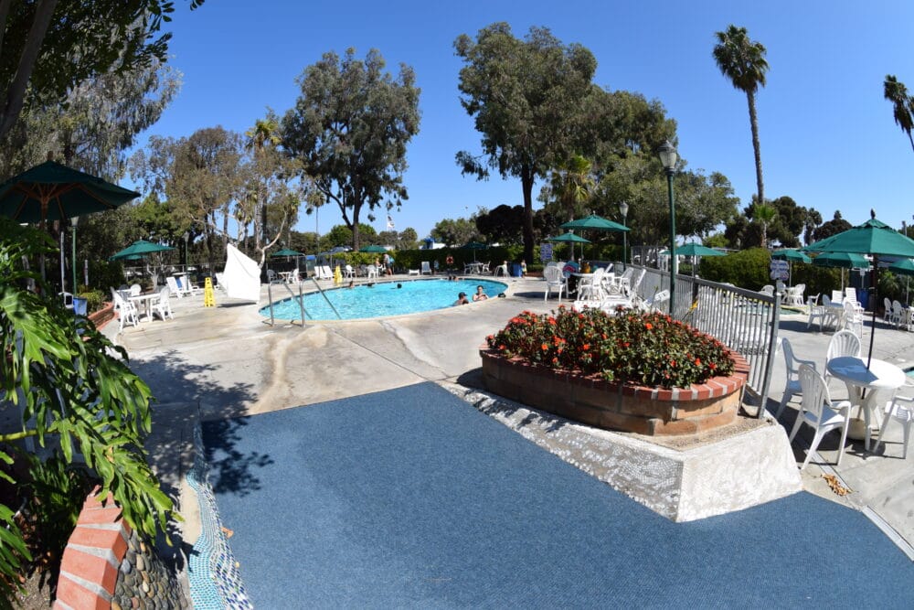 hot tub and pools at campland on the bay