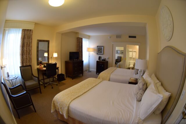 The cream colored room - The beautiful coastal city of Santa Barbara has lots of fun adult activities but there is a lot of fun to be had in Santa Barbara with kids!