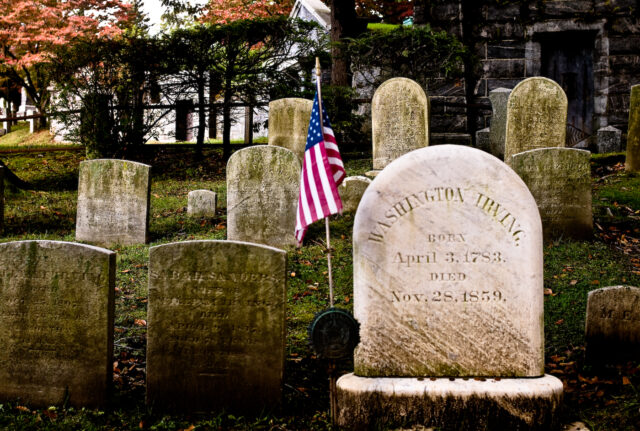 headstones, cemetery - Things to do in sleepy hollow, ny