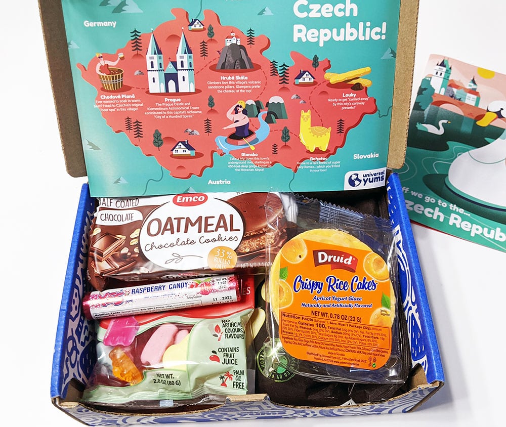 Universal Yums subscriptions make great last-minute gifts for travel lovers. 