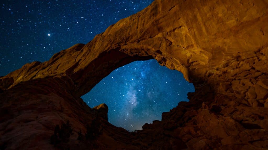 Whimsical Night Skies in Moab.// Things To Do in Moab with Kids