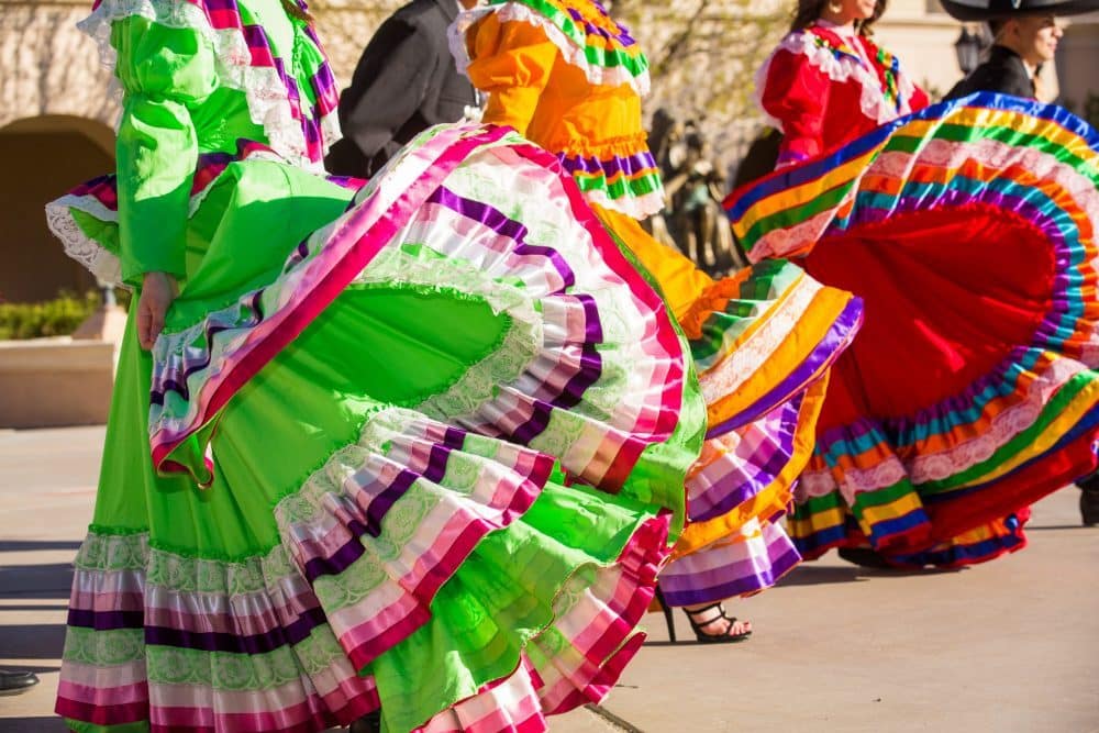 Mexican dancers in colorful dresses
