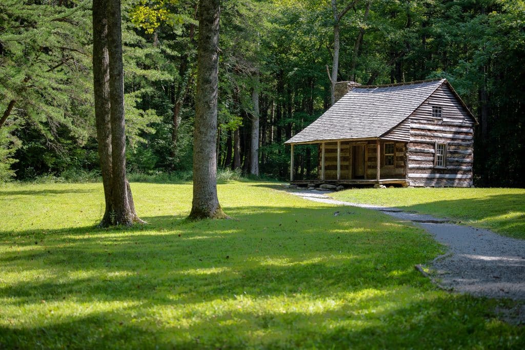 A cabin in Cades Cove at Smoky Mountains National Park