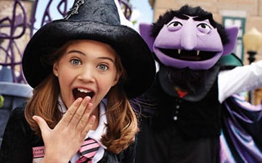 count and girl - halloween in la