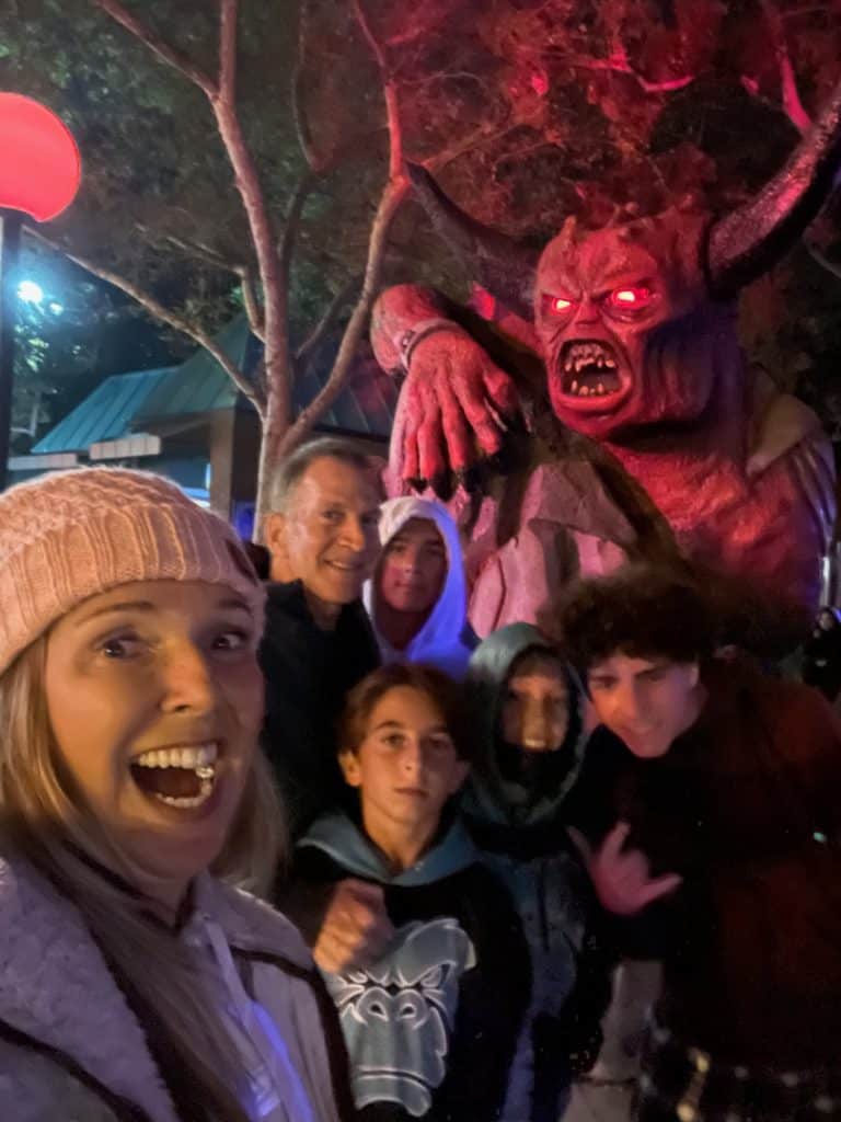 monsters - halloween in la