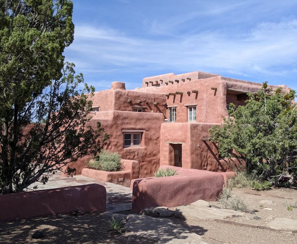 The Painted Desert Inn, a 20th-century adobe-style building in Petrified Forest National Park.