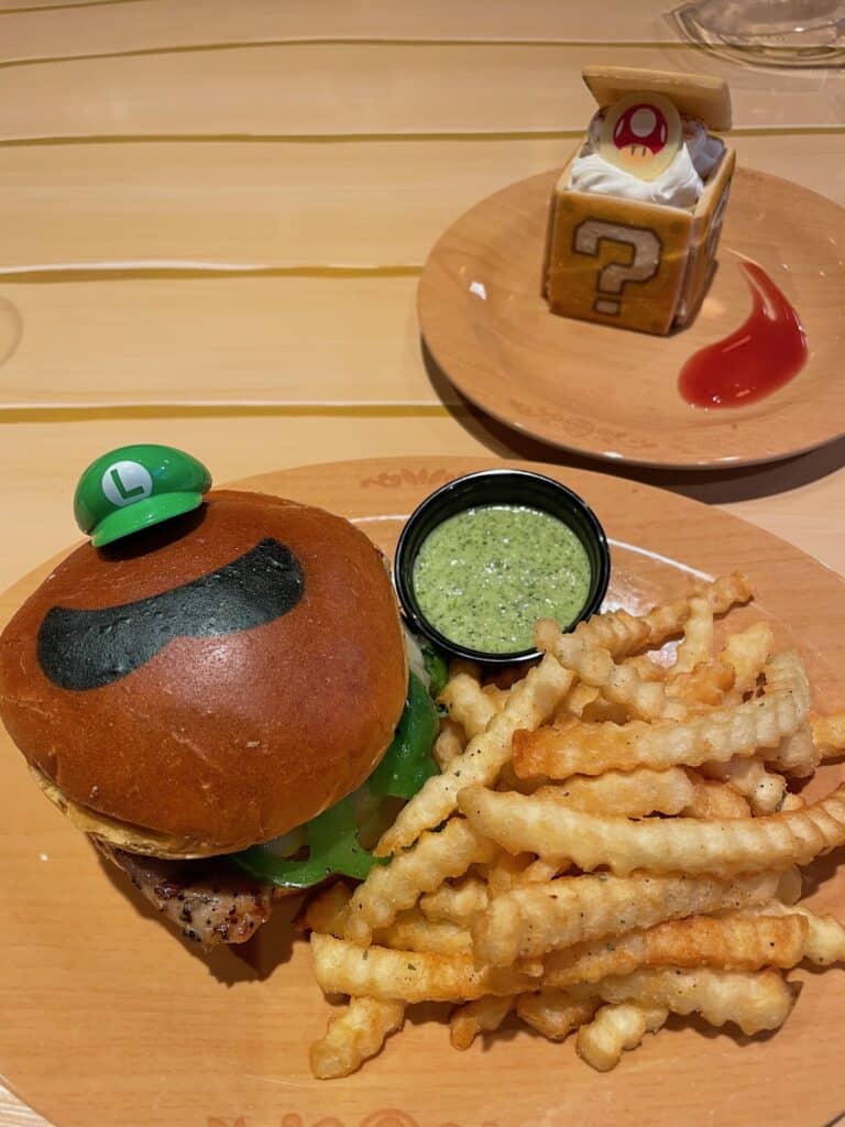 burger fries and a dessert box - super nintendo world hollywood