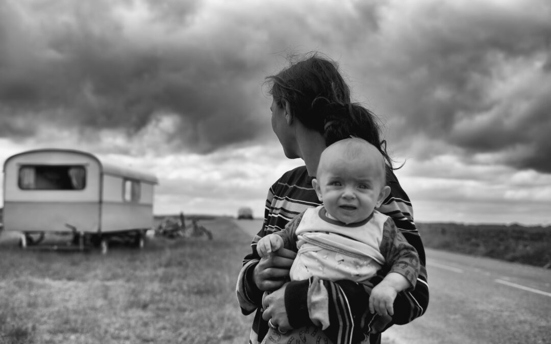 Absolutely Best Small Travel Trailers For Family of 4