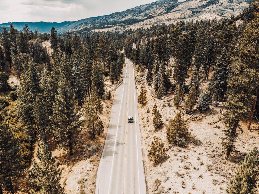 road and mountains, big bear lake, places to stay