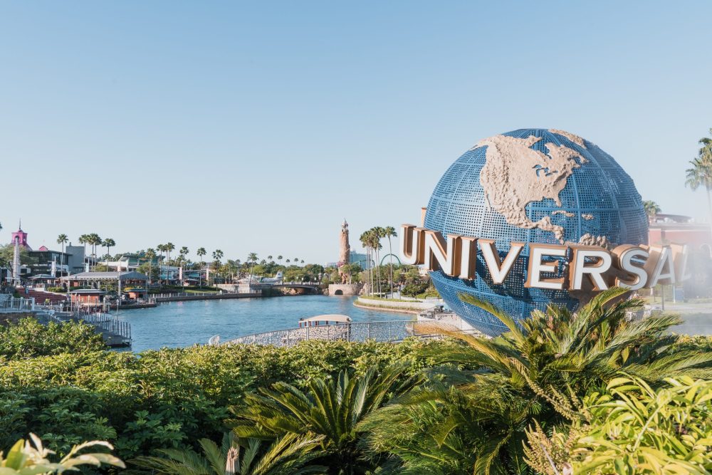 Universal Studios sign, things to do in Los Angeles with teens