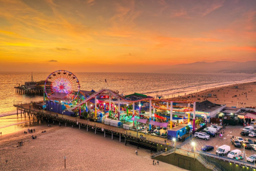 beach, ferris wheel, pier, ocean, things to do in los angeles with teens