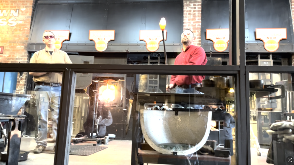 men firing glass - Branson Family Vacations