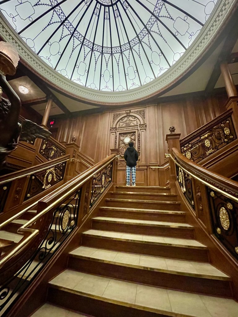 Titanic Grand Staircase - Branson Family Vacations