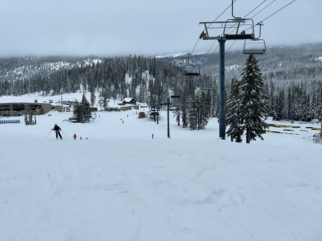 mountain resort with lifts - family things to do in Bend Oregon