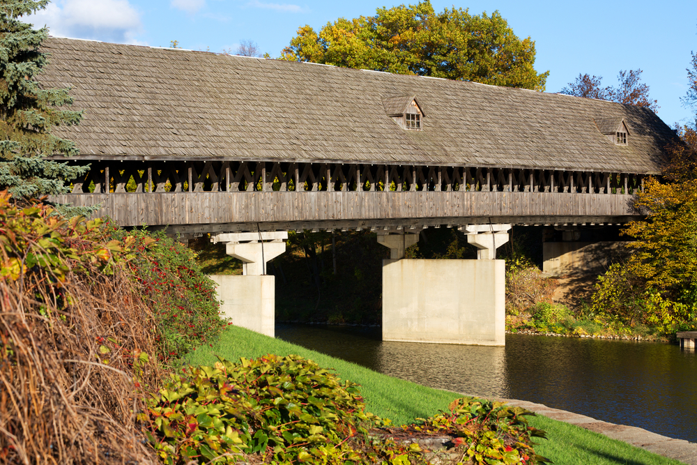 Covered Bridge in Frankenmuth -michigan hotels hot tubs