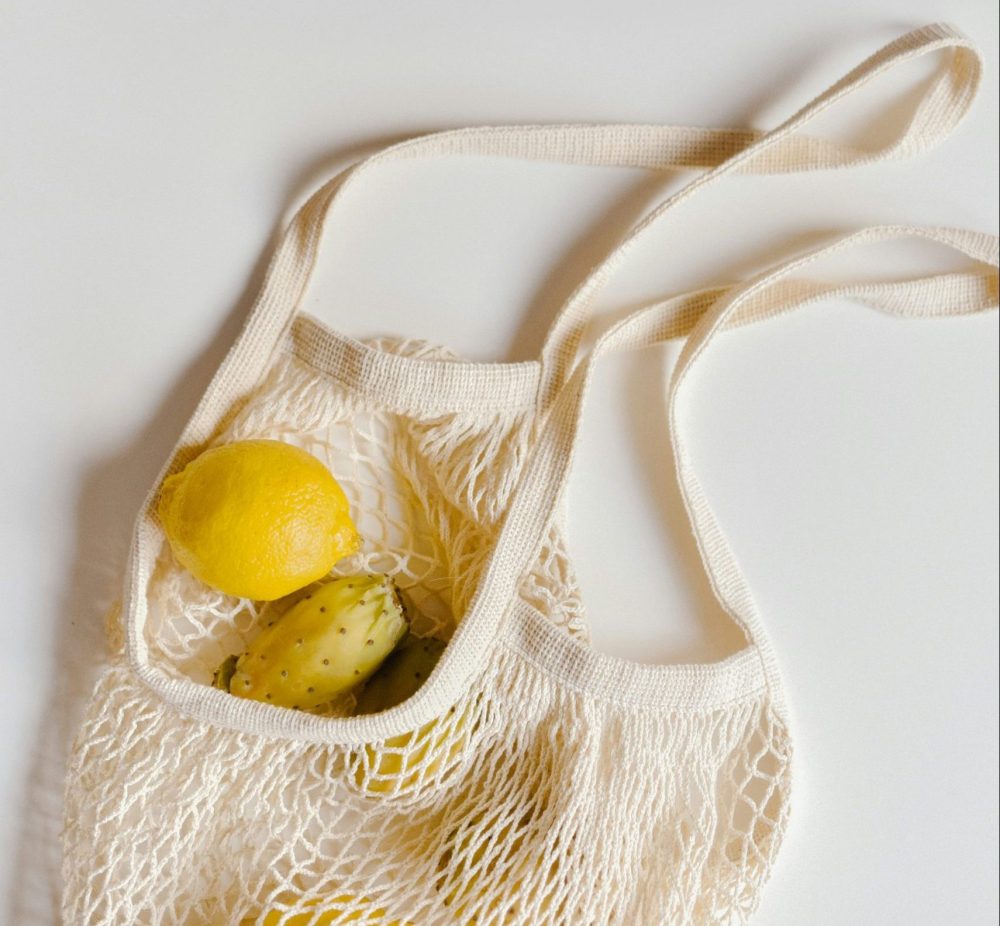 Reusable bags are practical Earth Day gifts. 