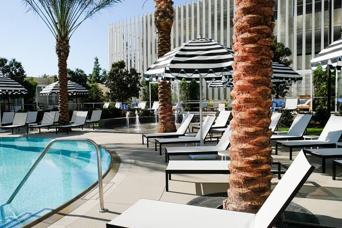 Why The Viv Hotel is The Perfect Base For a Family Vacation to Anaheim Theme Parks