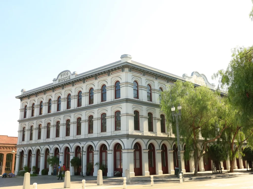 pico house - haunted places in los angeles