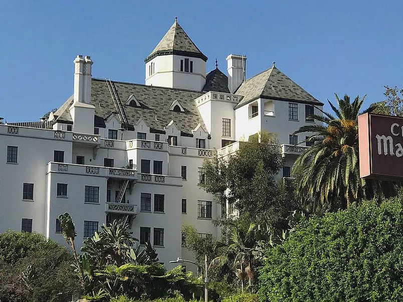 chateau marmont one of hollywood's haunted hotels