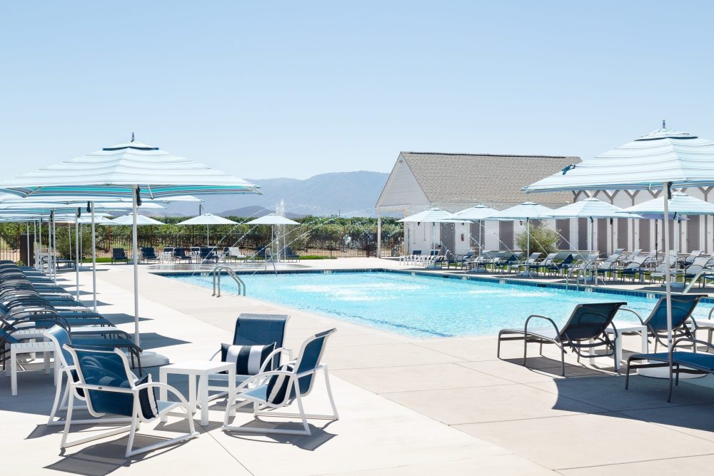 pool at Bottaia winery