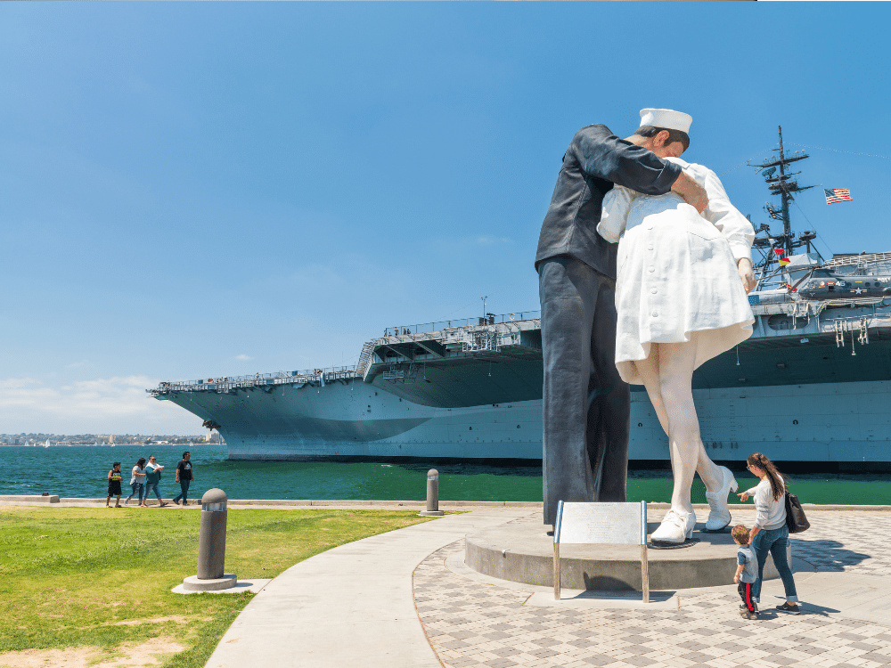 Statue of sailor kissing a nurse celebrating the end of World War II in San Diego. 