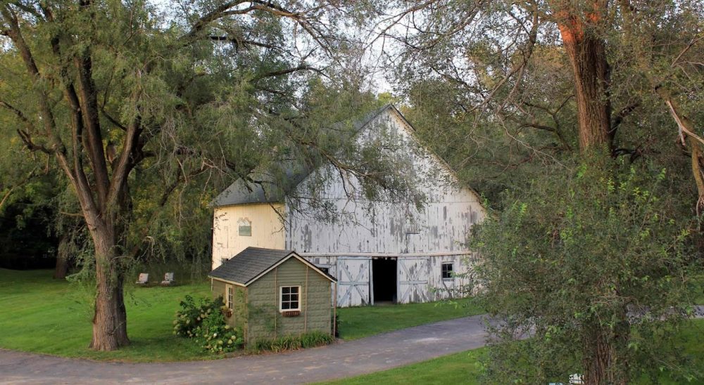 barn at Prairie Guest House