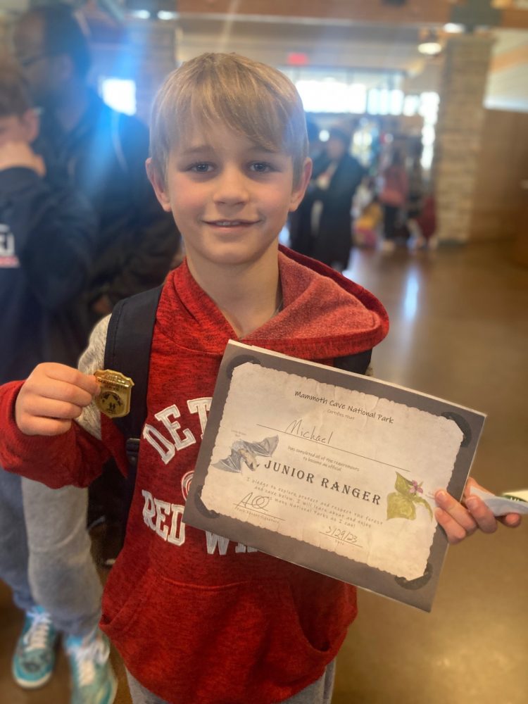 jr ranger program at mammoth cave