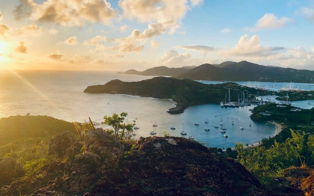 Best Beaches in Antigua for Families: 13 Hidden Gems and Popular Coastlines Worth Exploring