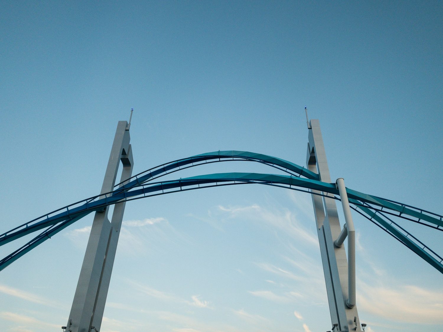 Picture of Gatekeeper coaster tracks. Cedar Point best rides.
