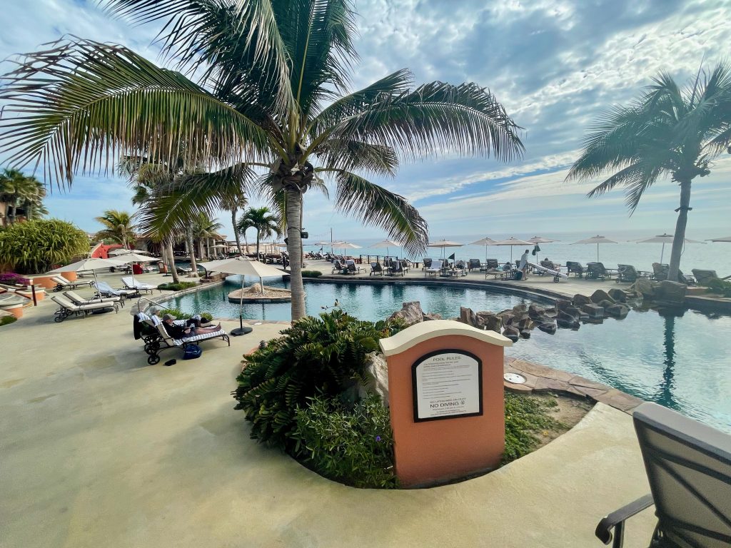 pool and lounge at Hacienda del Mar