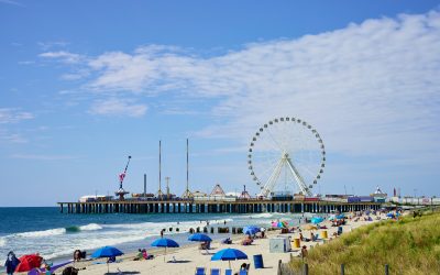 Holiday Travel Deals So Good You’ll Actually Like Your Family Again