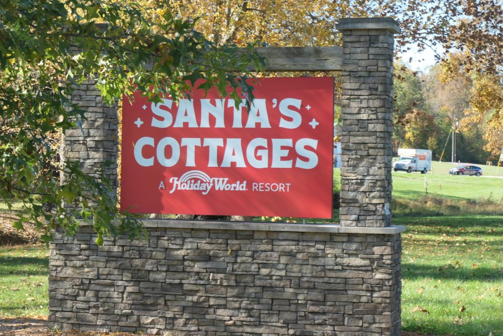 Santa's Cottages sign