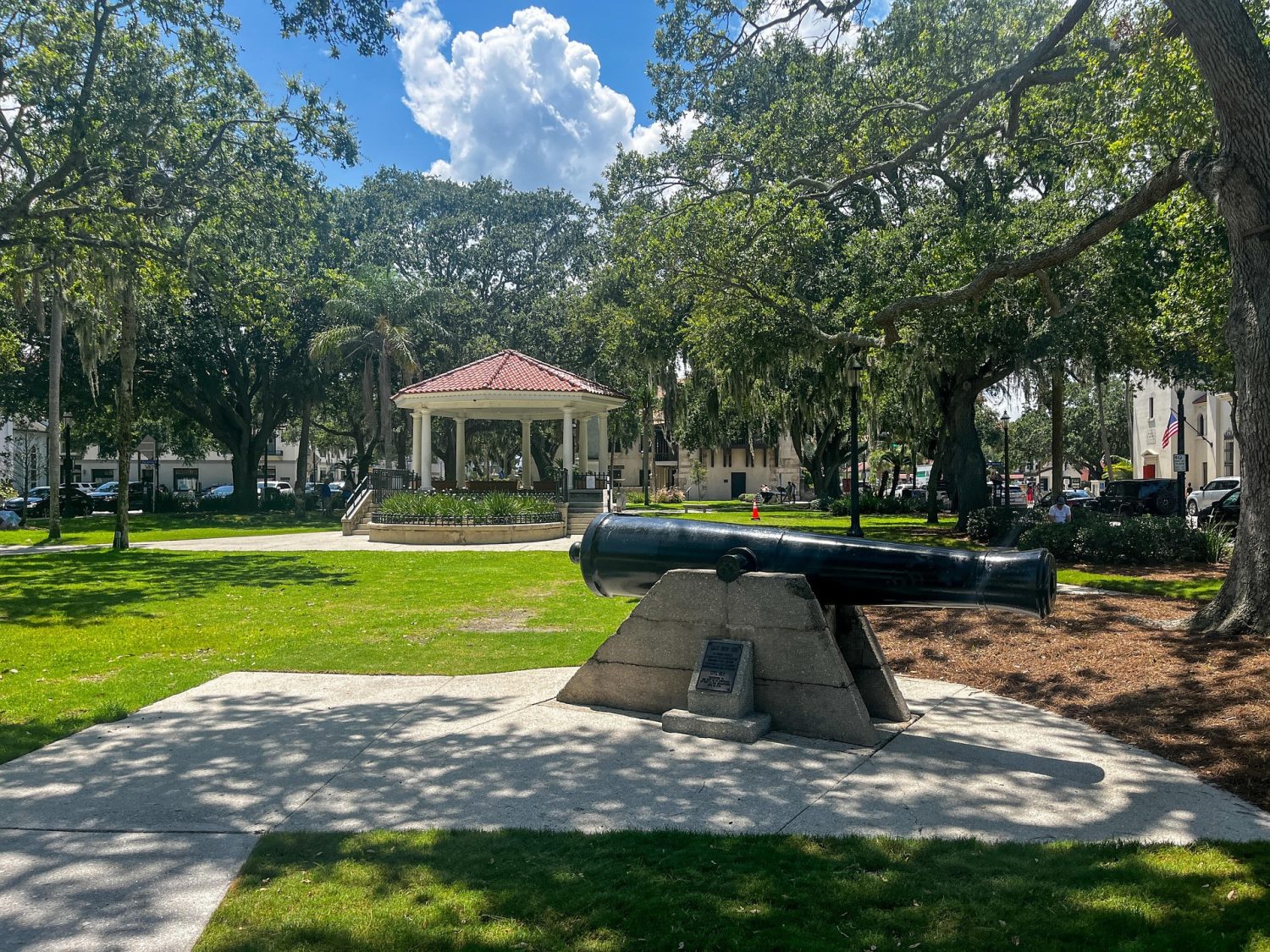 Plaza de la Constitución in St. Augustine. Free things to do in St. Augustine with kids.