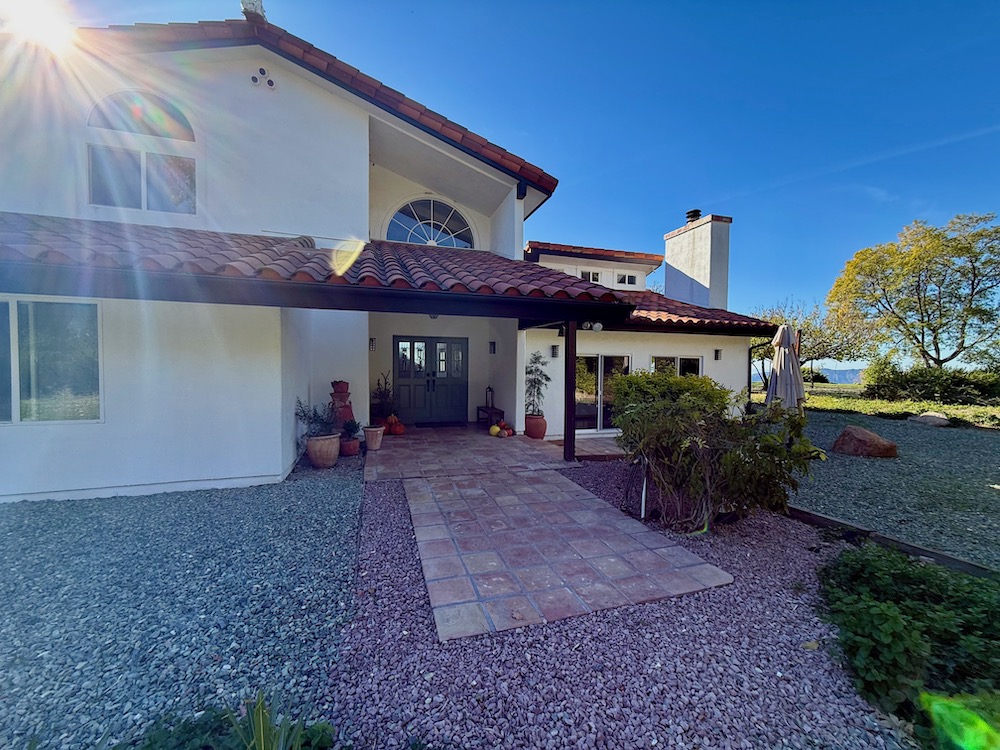 ojai mountain ridge estate exterior