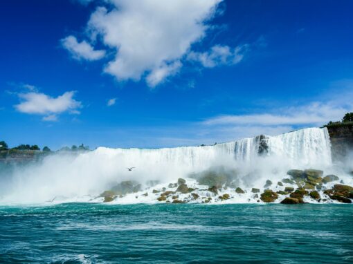 Niagara Falls: American Side vs. Canadian Side (Which Is Better for Families?)