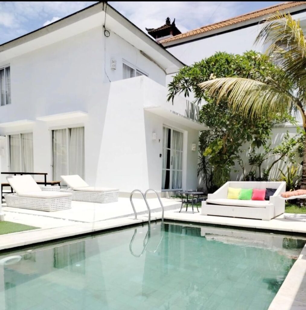 Kuta Utara at Cozy 3BR Villa LaGita, a three-bedroom villa with a shared pool